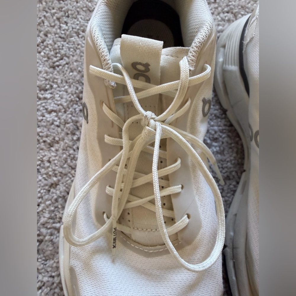On CloudNova Sneakers - Picture 8 of 9